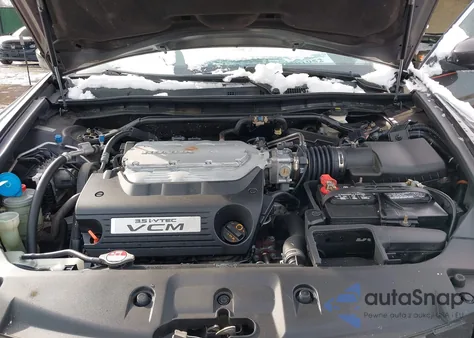 2011 Honda Accord 3.5 Ex-L from USA, damaged, VIN 1HGCP3F85BA011839